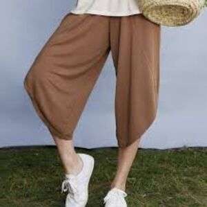 NWT Womens Matilda Jane Dream Chasers Crop Lounge Pant Toffee size L